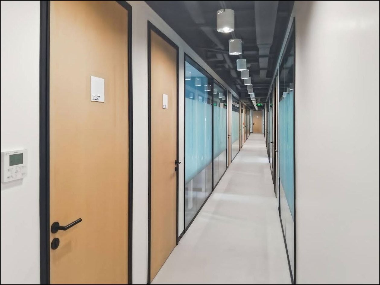 Regus — i2 Building workspace view 7